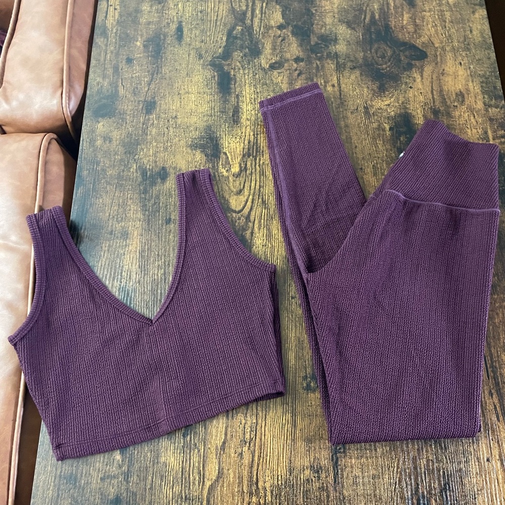 BuffBunny purple sports bra & legging set